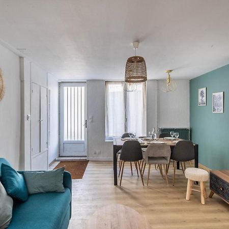 Maison De Ville En Plein Centre Avec Terrasse Poitiers Exteriör bild